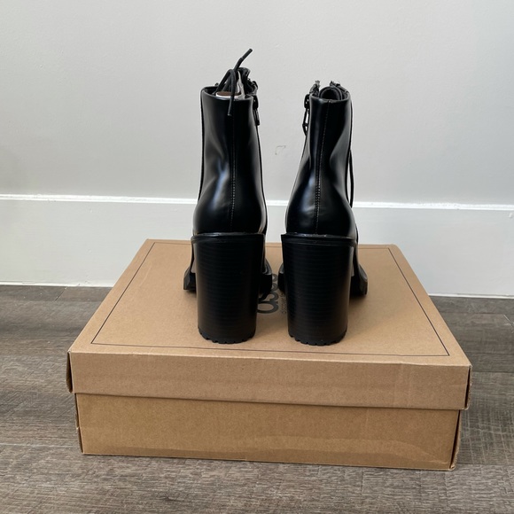 ASOS Bobbie Boots - Picture 7 of 11